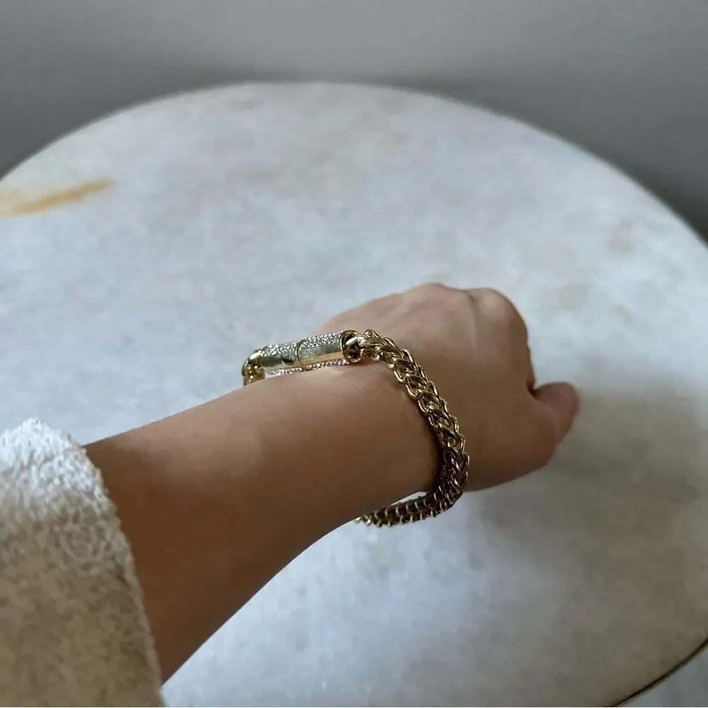 Chunky Link Gold Chain Bracelet with Magnetic Rhinestone Clasp Minimalist